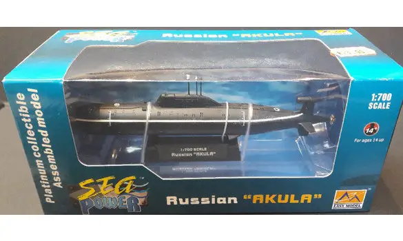 Russian Akula 1:700