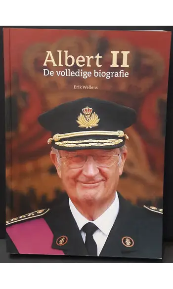 Albert II. De volledige biografie.